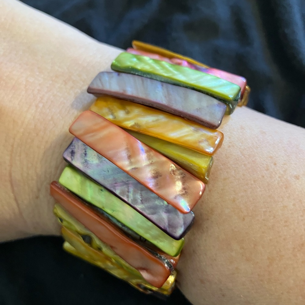 Multicolor Shell Bracelet